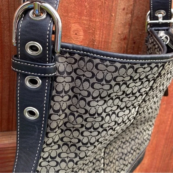 Coach Black and Gray Patterned Shoulder Bag - Picture 5 of 11